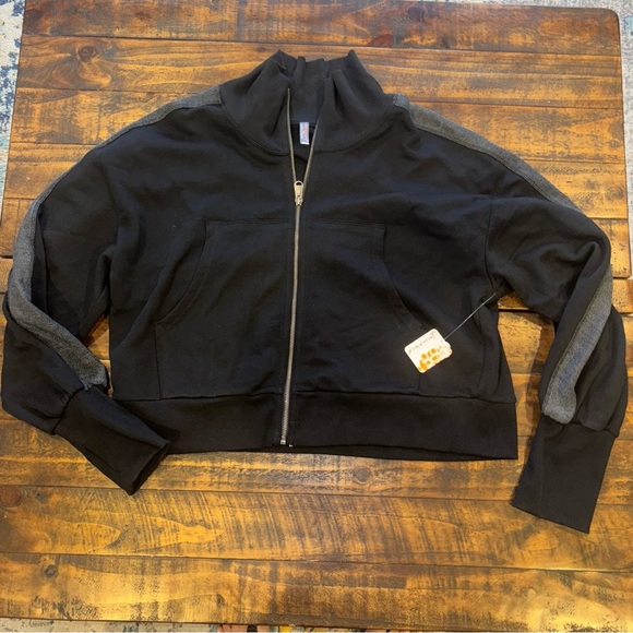 FP Movement by Free People High Jump Jacket NWT - Picture 6 of 9